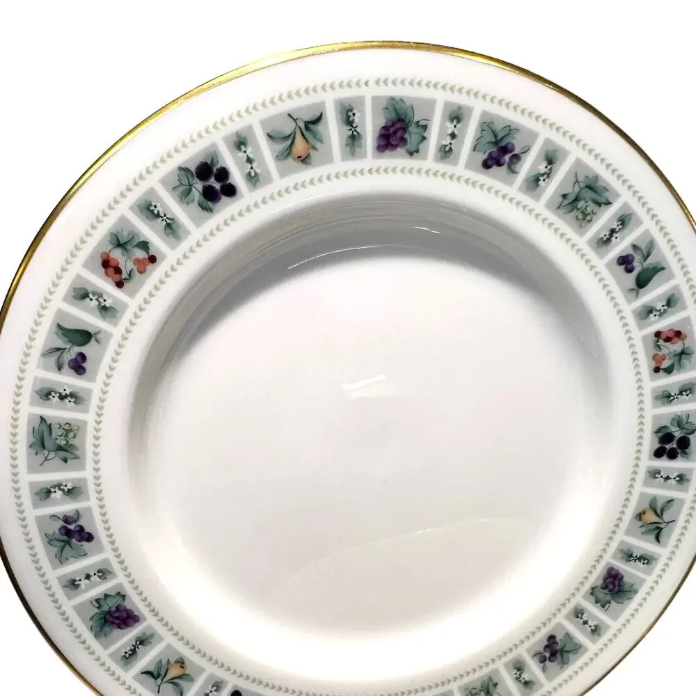 Royal Doulton England Tapestry TC1024 Fine China 5-Piece Place Setting-Excellent